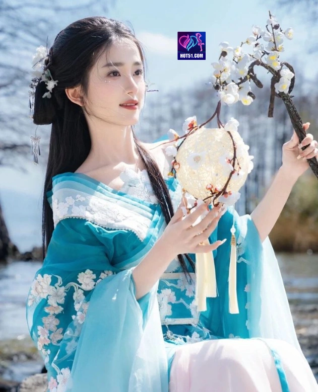 Bao Thần Hi HOT51.COM