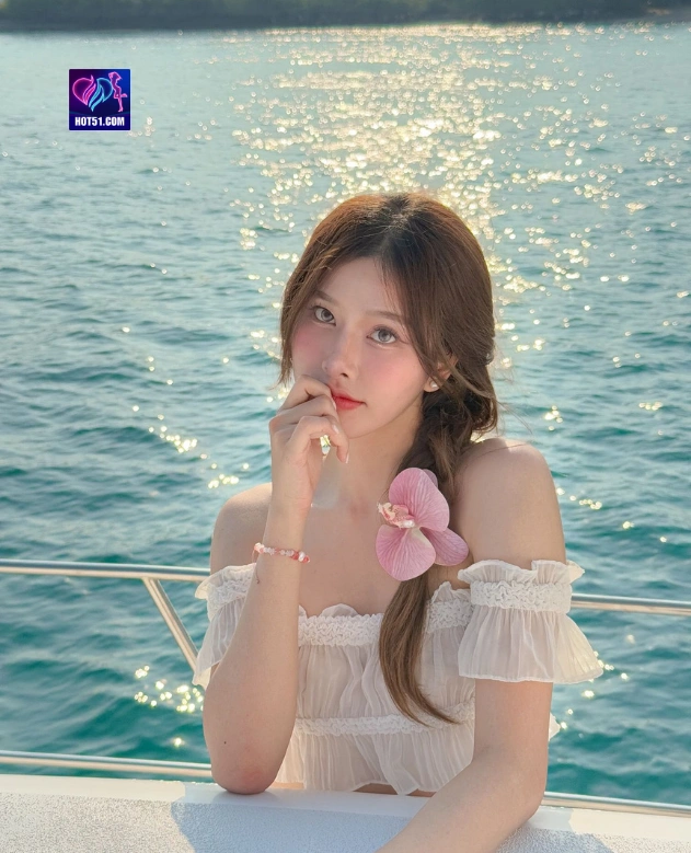 From HOT51.COM