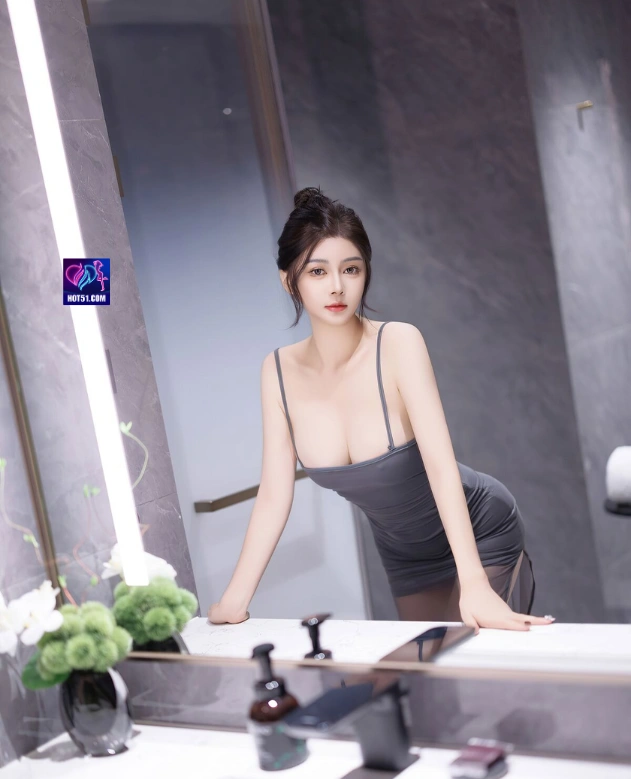 Kai Zhu Quinn HOT51.COM