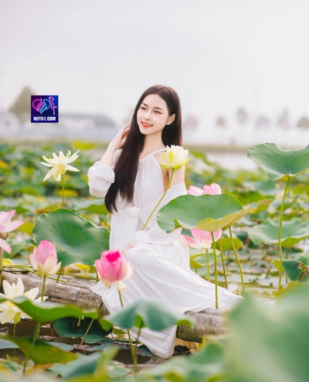 cr Lo HOT51.COM