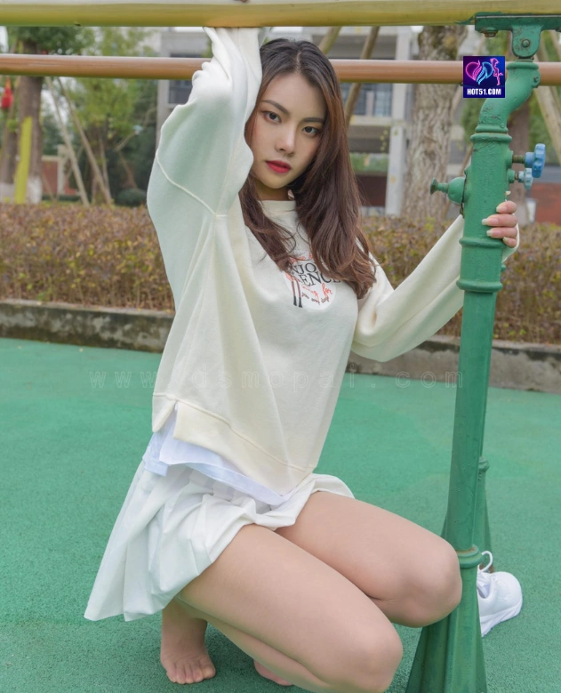 Chǔn Mò Mò HOT51.COM