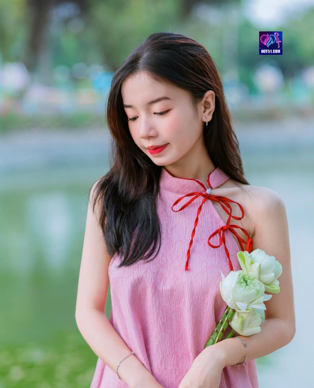 Hoàng Bầu OT51.COM