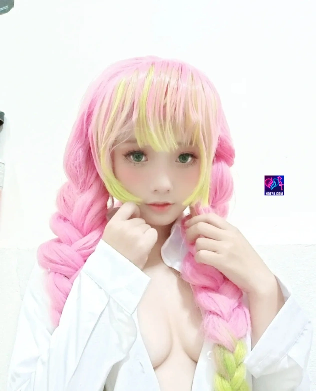 Carrie Coon HOT51.COM