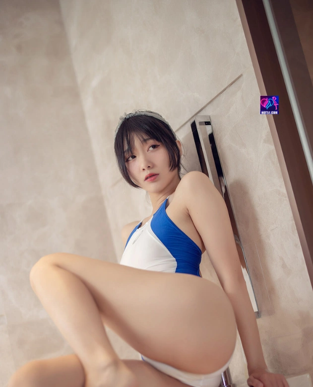 Kristen Bell HOT51.COM