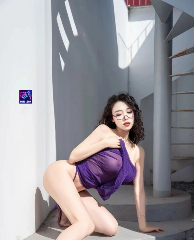 Lucy Liu HOT51.COM