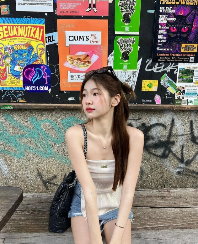Indah Pertiwi HOT51.COM 
