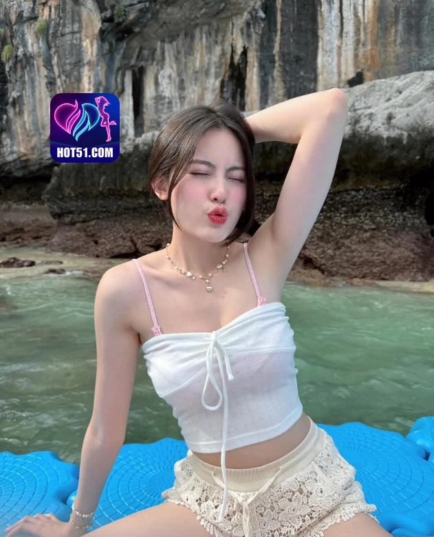Intan Wijaya HOT51.COM