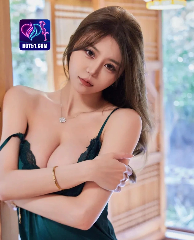 Ngoc Anh HOT51.COM