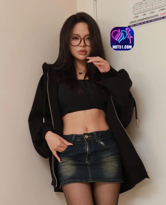 Putri Pratama HOT51.COM