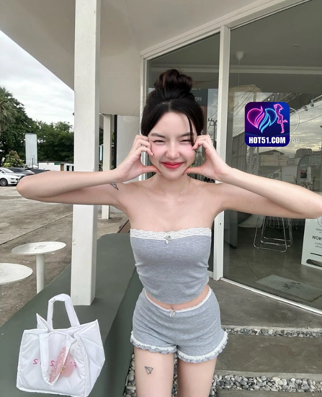 Putri Wulandari HOT51.COM